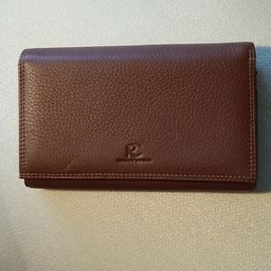 *NWOT* Roberto Capucci leather wallet